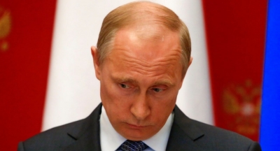 0270ce23a23f38f52a15d3d77e9f1607 e1476943332879 400x216 - Президент теряет позиции: рейтинг доверия упал, а Time впервые за 5 лет не включил Путина в список самых влиятельных людей мира