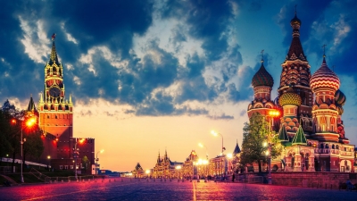 Russia Moscow city Red square Cathedral Kremlin night lights 1920x1080 400x225 - Подмочили репутацию: Москва заняла последнее место в рейтинге городов мира