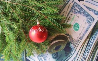 1223 4096x2581 400x252 - Вот тебе и Jingle Bells: новогодние праздники поднимут курс доллара до 70 рублей