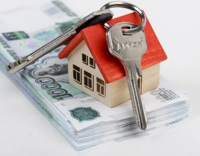 kartinka ipoteka1 400x312 - В России вступает в силу закон об «ипотечных каникулах»