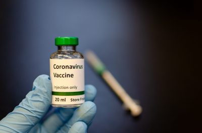 Coronavirus Vaccine Development and Human Trials  400x265 - Три страны обвинили Россию в попытках украсть данные о вакцине