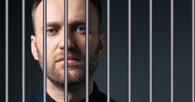 4e231c3d9f 400x210 - Началось: сургутянина задержали из-за группы в соцсетях в поддержку Навального