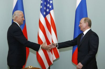 file ddc9e23997f0b48c7f8a64285c7aaf3a 400x264 - Путин VS Байден: о чем был первый разговор двух президентов?