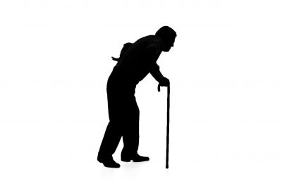 silhouette old man 12 1 400x267 - Югра — для пожилых: ХМАО вошел в вошел в топ-5 регионов, комфортных для пенсионеров