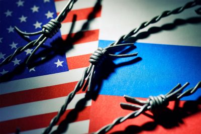 2 360 400x267 - США приняла бюджет c новыми жесткими санкциями против России