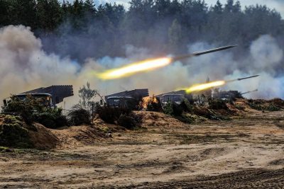 news myseldon.gjyrs  400x267 - Российские военные вывели из строя 74 военных объекта Украины