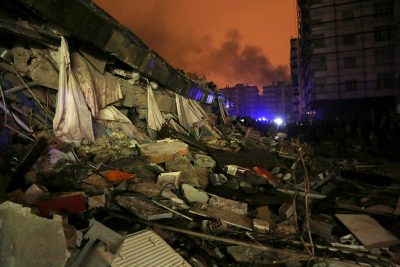 image845310 aafbf370c3bf5665187c8ace8d80cc72 400x267 - В результате землетрясения в Турции погибло более тысячи человек